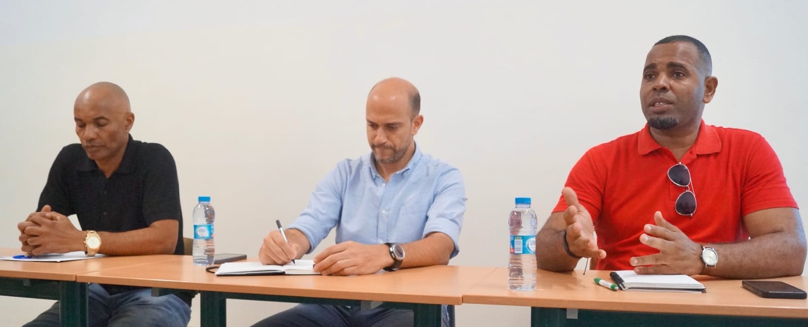 Equipa da FICASE encontra-se com responsáveis do Projeto Terra Azul, da Associação dos Pescadores de Porto Novo (APPN) e da Associação dos Agricultores da Ribeira da Cruz em Santo Antão
